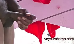Доведи приятел сех клипове и виж.
