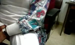 Секс, свирка и край секс клипчета в устата на този човек