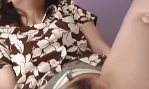 Девите отиват след порно секс видео клип душ и събуждане на човека