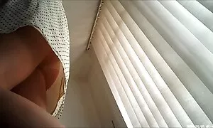 Той е в офиса и porno klipove xxl той затвори задника си на кожен диван